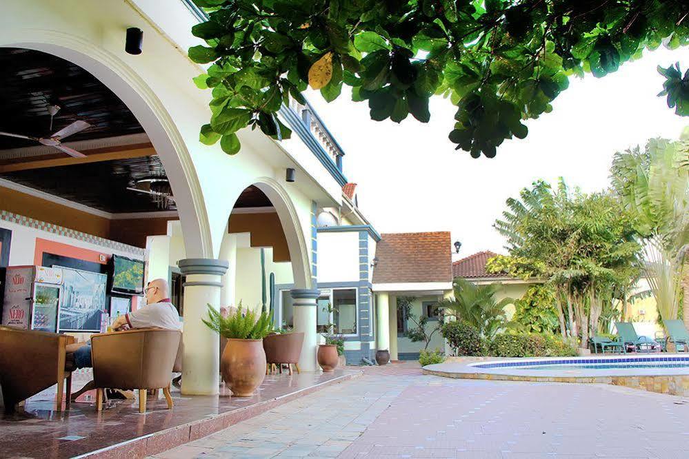 Grand Casamora Hotel Ogbodjo Exteriör bild